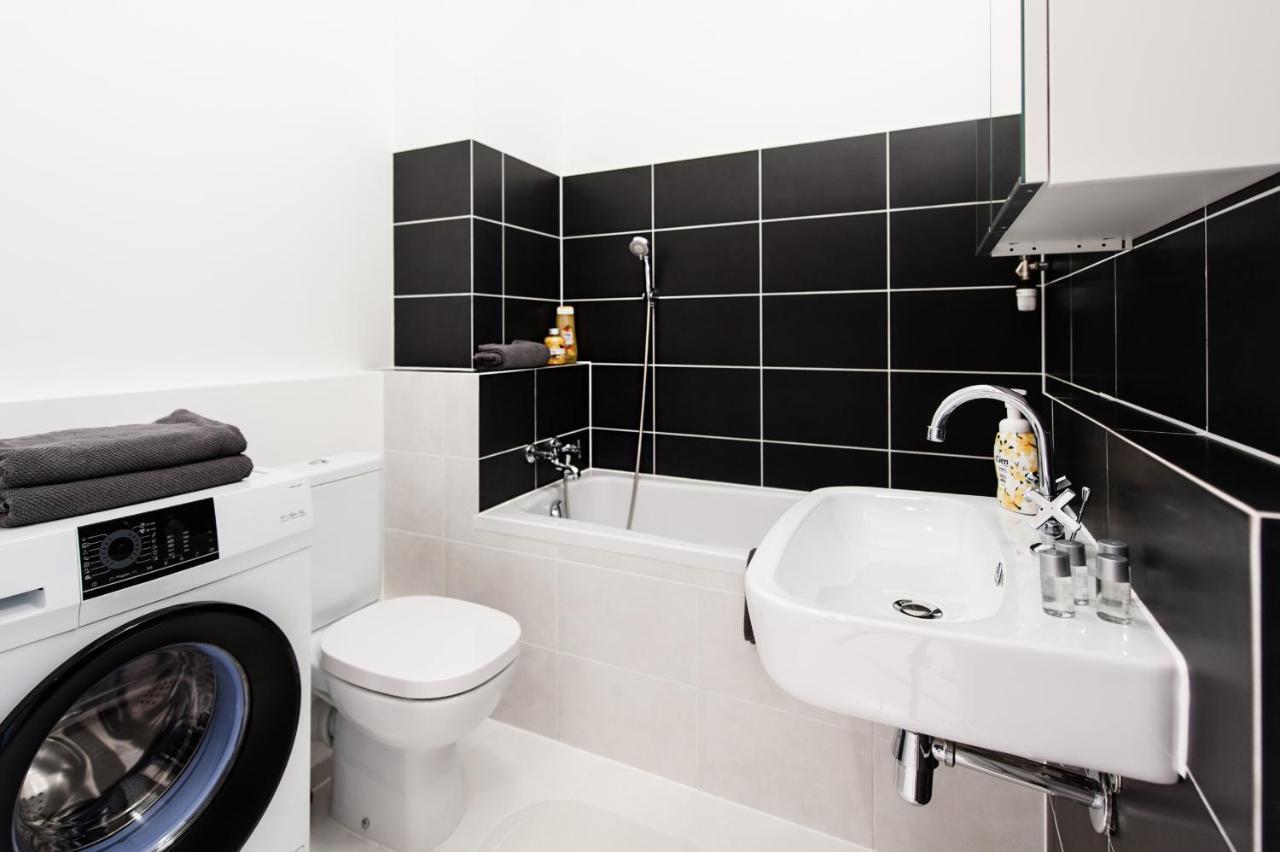 Super Apart Dywizjonu 303 175/8 Appartement Warschau Kamer foto